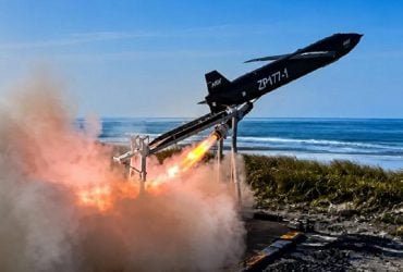 Летить на 900 км  без  GPS: інженери Формули-1 створили британський аналог крилатої ракети