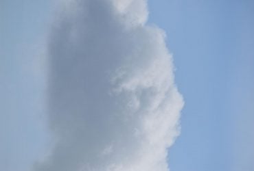У Болгарії пролунав потужний вибух на заводі боєприпасів: евакуйовано сотні людей
