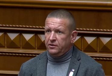 Простій Червоноградської ЦЗФ залишає шахти без грошей на щоденну роботу, - депутат