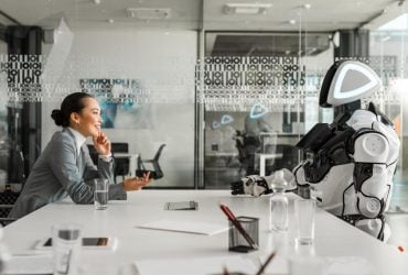Співбесіда о другій ночі стала нормою: як штучний інтелект змінює пошук роботи