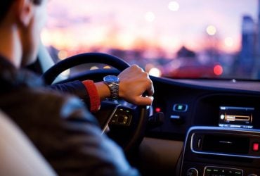 Водії назвали 4 речі, які найбільше дратують їх на дорогах