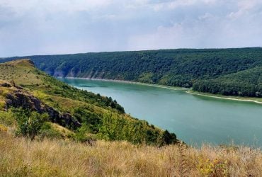 От сказочных крепостей до живописного Днестра: чем туристов удивляет Хмельницкая область