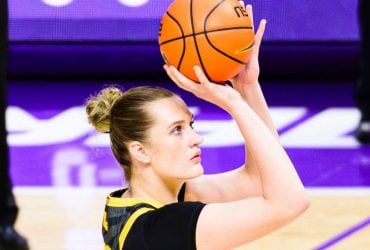Українська баскетболістка залишила команду в США після підписання росіянки, – ЗМІ