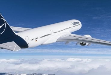 Lufthansa вперше підняла в небо літак зі Starlink: зв'язок буде безкоштовним, але є умова