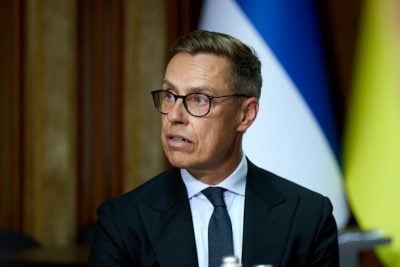 Президент Фінляндії пояснив, чому посланці Трампа не їдуть до Києва