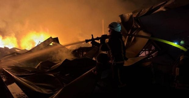 у ДСНС показали наслідки чергової ворожої атаки