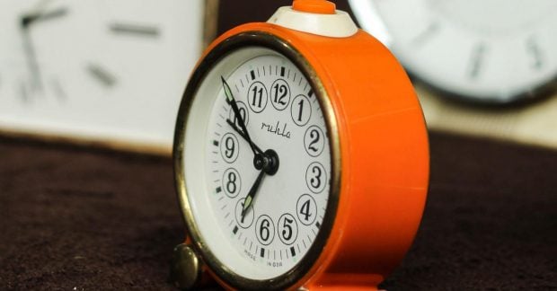 Winter Time 2026: When and How to Change Clocks in Ukraine