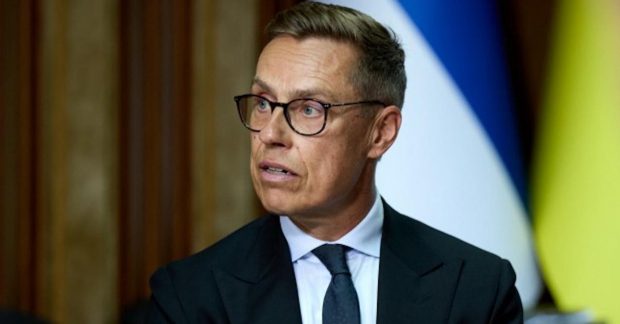 Президент Фінляндії пояснив, чому посланці Трампа не їдуть до Києва