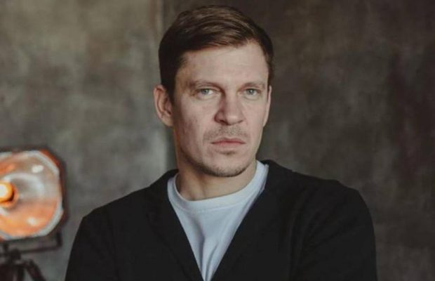 "Люблю": звезда сериала "Женский доктор" показал свою жену (фото)