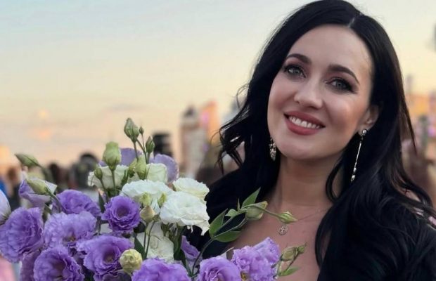 46-летняя Витвицкая умилила сеть новыми фото с округлым животиком