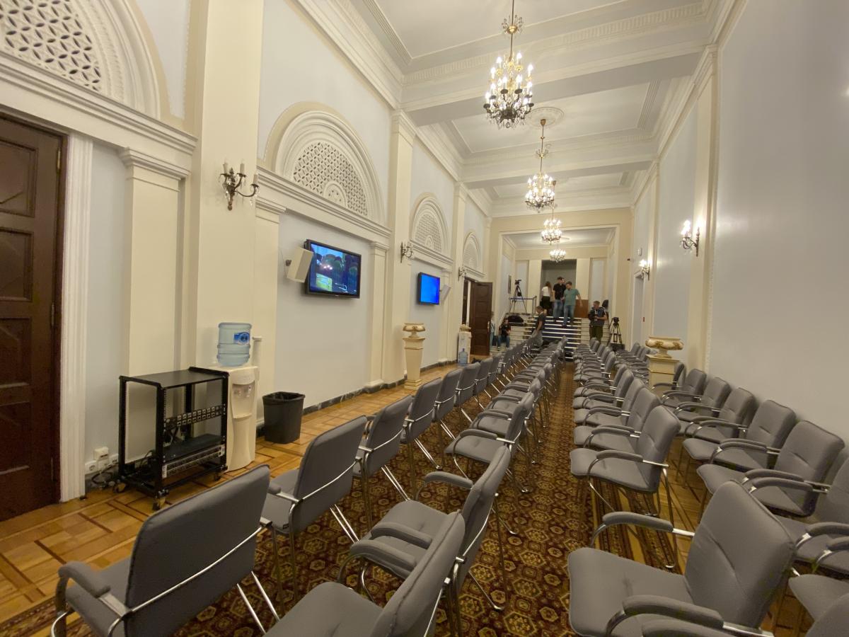 В Верховной Раде показали, как будут работать и голосовать во время тревог (фото) В Верховной Раде показали, как будут работать и голосовать во время тревог (фото)