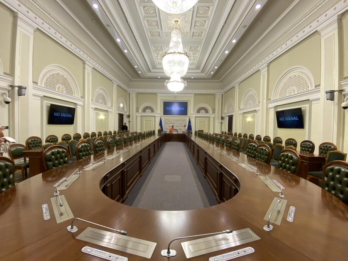 В Верховной Раде показали, как будут работать и голосовать во время тревог (фото) В Верховной Раде показали, как будут работать и голосовать во время тревог (фото)