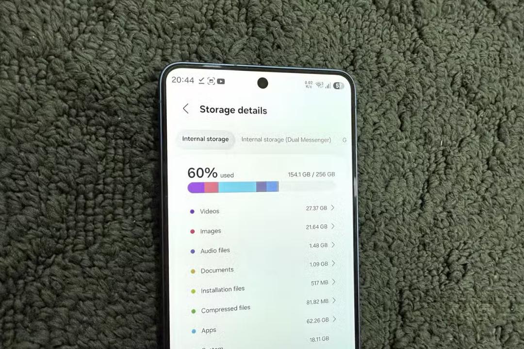 Простой трюк освободит 6 ГБ памяти на смартфоне: работает на Android и iPhone
