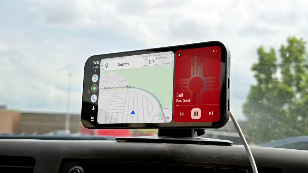 Бездротовий Android Auto виявився шкідливим для смартфона: що з ним не так Бездротовий Android Auto виявився шкідливим для смартфона: що з ним не так