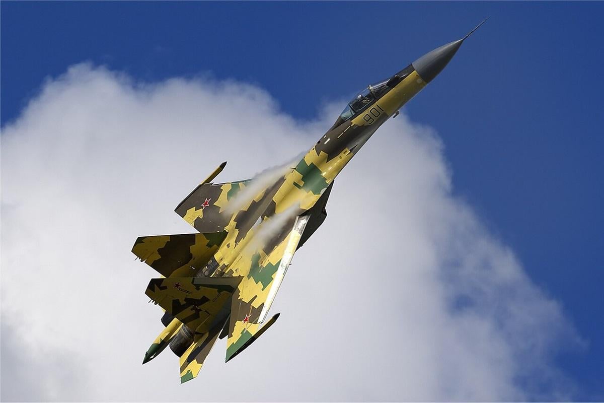 Росія втратила одразу два винищувачі Су-35С у Курській області Росія втратила одразу два винищувачі Су-35С у Курській області