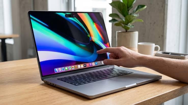 Apple не закончила с анонсами: до конца года компания покажет еще 8 устройств Apple не закончила с анонсами: до конца года компания покажет еще 8 устройств