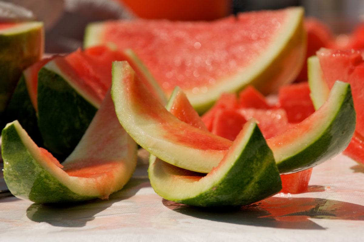 Шкірку кавуна визнали корисним продуктом: 5 способів її приготування Шкірку кавуна визнали корисним продуктом: 5 способів її приготування