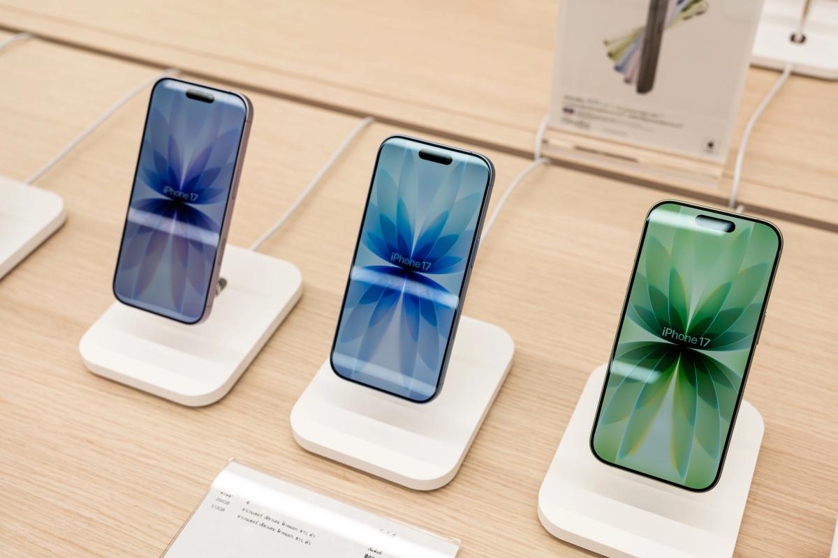 Скільки насправді тримає заряд батарея iPhone 17: тести показали несподіваний результат
