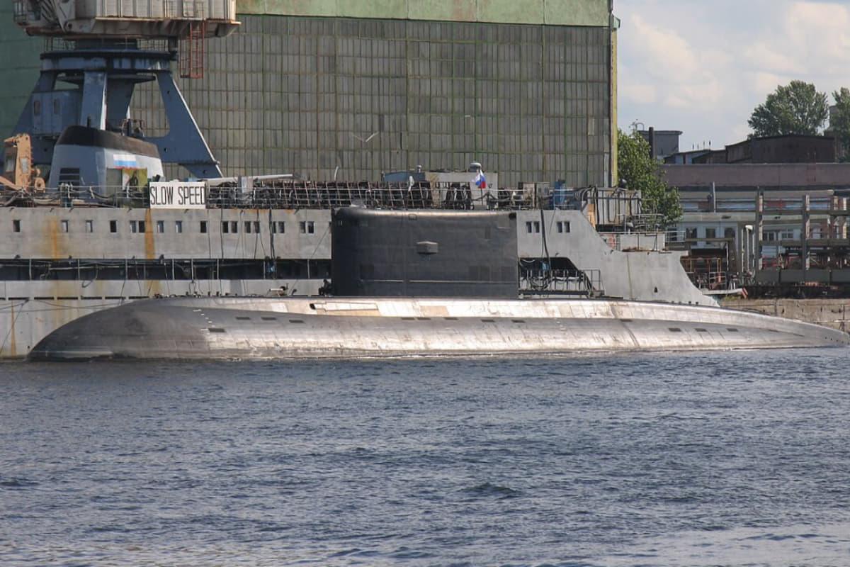 Чому завмерли "Варшав’янки": у ВМС вказали на критичну проблему флоту РФ