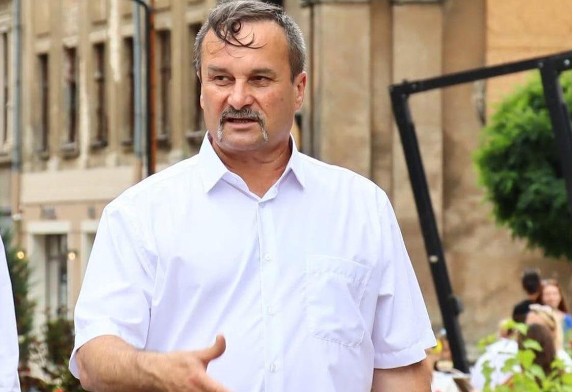 Глава Сокольнической громады оппонирует Львову: Люди имеют право выбирать, где жить и покупать жилье Глава Сокольнической громады оппонирует Львову: Люди имеют право выбирать, где жить и покупать жилье