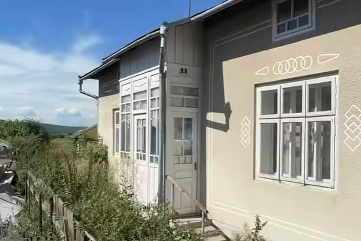 В селе продают кирпичный дом с газом и светом за $11 тысяч: как он выглядит В селе продают кирпичный дом с газом и светом за $11 тысяч: как он выглядит