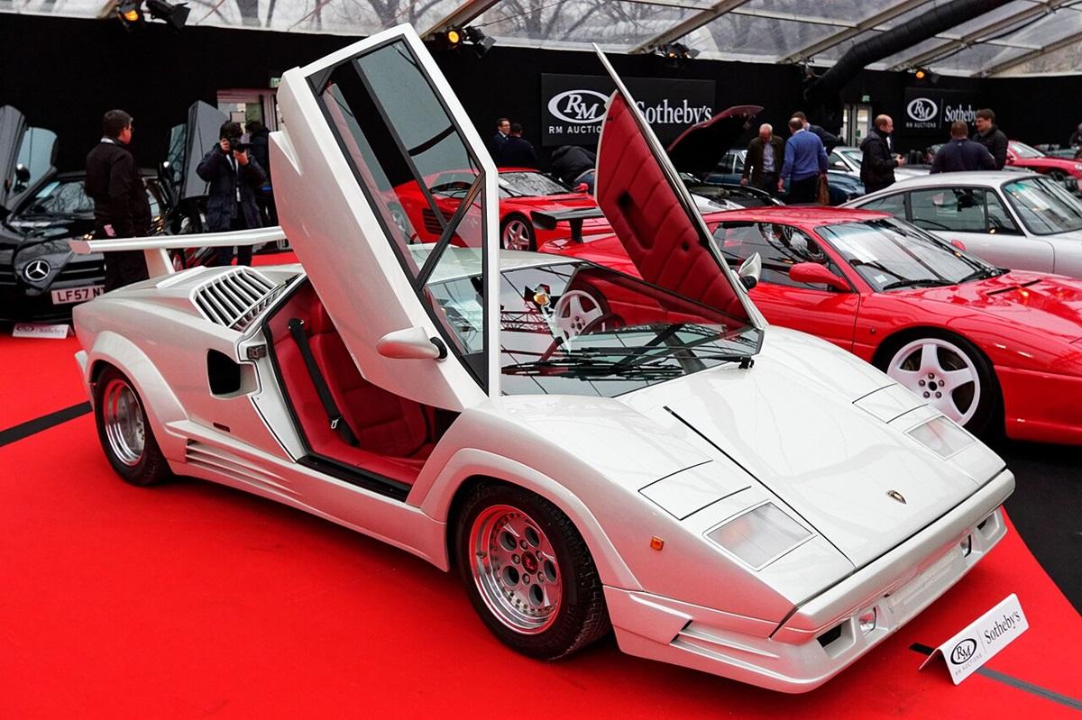 The Lamborghini Countach as it appeared in many countries around the world. Photo: wikipedia.org