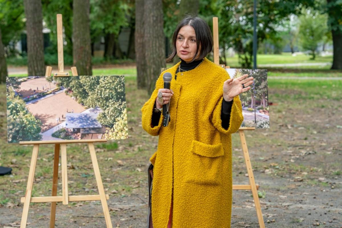 Ринат Ахметов поддержал инклюзивный проект Вадима Свириденко: 8,6 млн грн направят на ветеранскую петанк-арену и специальный автомобиль Ринат Ахметов поддержал инклюзивный проект Вадима Свириденко: 8,6 млн грн направят на ветеранскую петанк-арену и специальный автомобиль