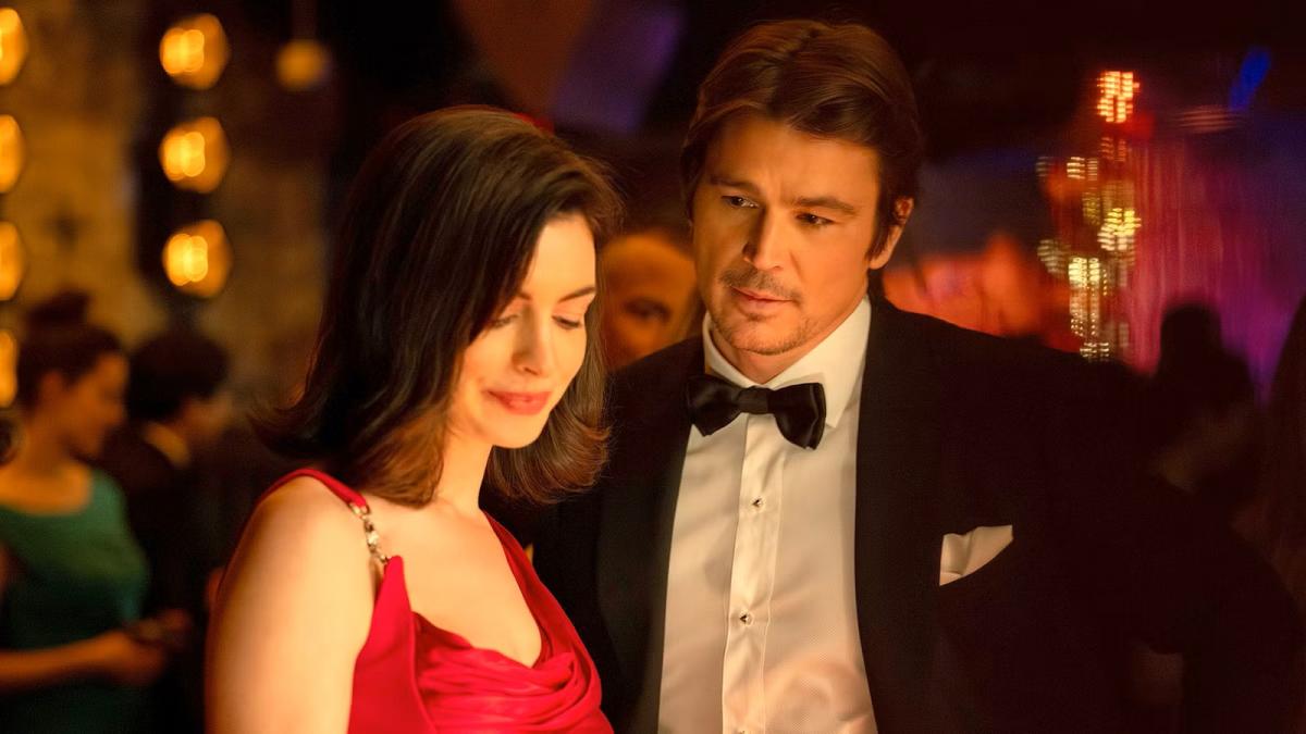 'Веріті': огляд 'жіночого' трилера з Енн Гетевей за бестселером Колін Гувер 'Веріті': огляд 'жіночого' трилера з Енн Гетевей за бестселером Колін Гувер