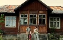 Молода родина купила занедбану хату в Карпатах, яку всі оминали: який вигляд має оселя