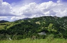 Под Италией земная кора словно "расстегивается": геологи объяснили странный процесс
