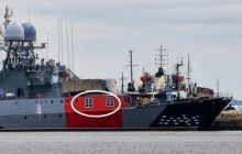 Россияне начали маскировать корабли под дома, чтобы защитить их от дронов
