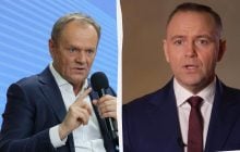 Навроцький і Туск влаштували публічну перепалку через фразу про "поступку територіями"