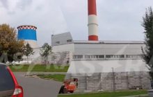 У Москві почали обкладати бетонними блоками одну з найважливіших ТЕЦ (відео)