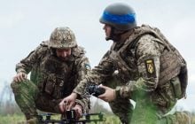 Маленькая Украина сдерживает огромную Россию, потому что воюет совсем по-другому, – WSJ