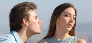 7 признаков, что он - незрелый, нарцисс или абьюзер: как раскусить мужчину с первых минут