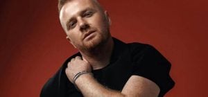 Відомий український співак розповів про параліч обличчя