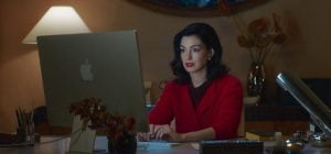 "Верити": обзор "женского" триллера с Энн Хэтэуэй по бестселлеру Колин Гувер