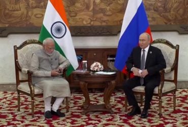 Путин истерично дергал ногами, когда Моди призвал убираться из Украины (видео)