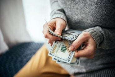Что будет с курсом доллара в Украине до 27 сентября: банкир дал свежий прогноз