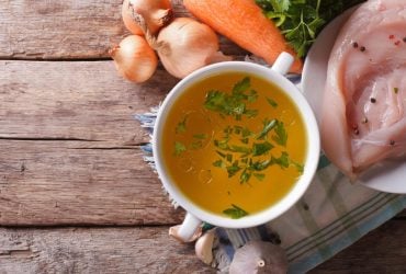 В самом начале добавляю один продукт в бульон - и он всегда прозрачный: в чем хитрость