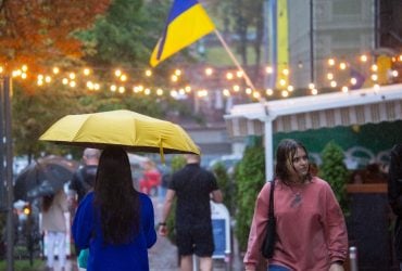 С сегодняшнего дня в Киеве заметно похолодает и задождит