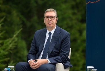 Проросійський президент Сербії подав у відставку