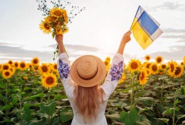 У жовтні українці матимуть кілька вихідних: які свята відзначаємо та коли відпочиваємо