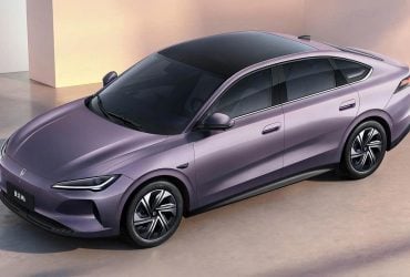 Суббренд Volkswagen почав продавати дешевий електроседан з великим запасом ходу (фото)