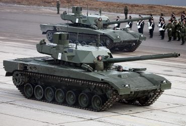 Клиническая гигантомания: новая версия российской Арматы удивила даже экспертов