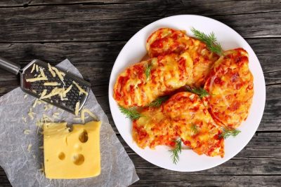Сочная курица "По-французски" в духовке: готовлю каждый день и не надоедает