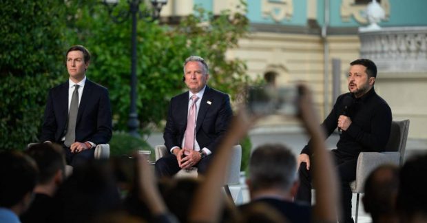 Переговори посланців Трампа у Москві і Києві не стали проривом, - Le Monde