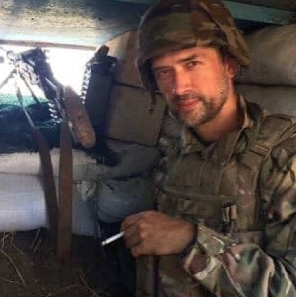 Відомий російський актор став на захист України: режисер розкрив деталі його служби Відомий російський актор став на захист України: режисер розкрив деталі його служби