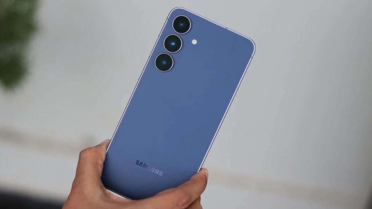 Експерти назвали 5 недорогих Android-смартфонів, які прослужать 5–7 років Експерти назвали 5 недорогих Android-смартфонів, які прослужать 5–7 років