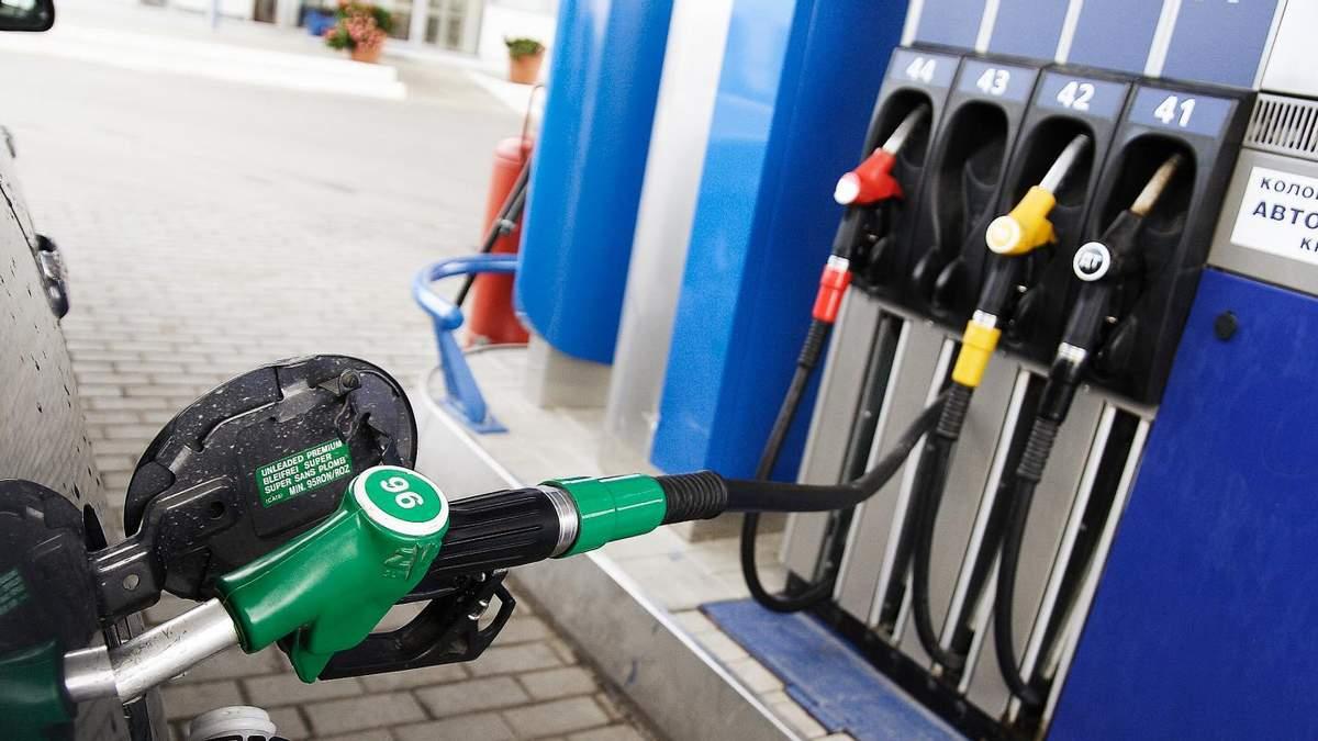 В Україні не буде дефіциту пального - найбільші оператори АЗС завозять його зі всього світу, - Старовойтенко В Україні не буде дефіциту пального - найбільші оператори АЗС завозять його зі всього світу, - Старовойтенко